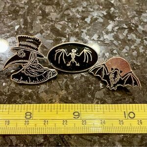 Three pins - plague doctor and bats